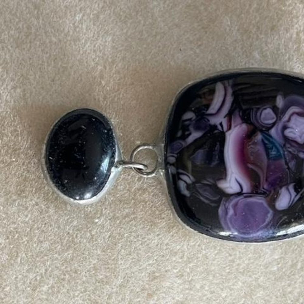 Amethyst cabachon pendant